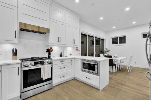 2666 8Th Avenue E, Vancouver, BC 