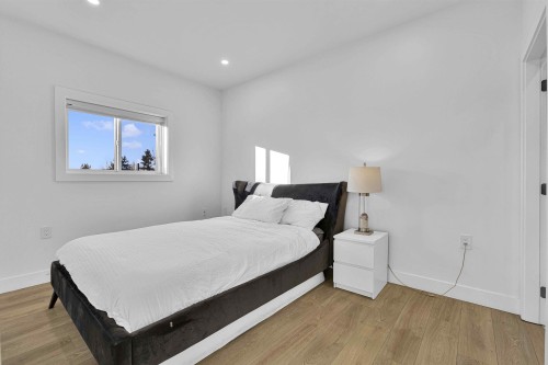 2666 8Th Avenue E, Vancouver, BC 