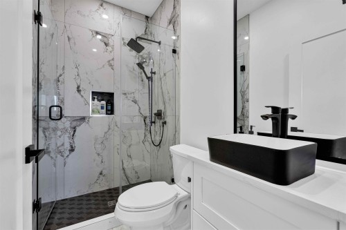 2666 8Th Avenue E, Vancouver, BC 