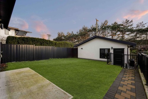 2666 8Th Avenue E, Vancouver, BC 