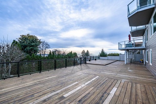 2272 Nelson Avenue, West Vancouver, BC 