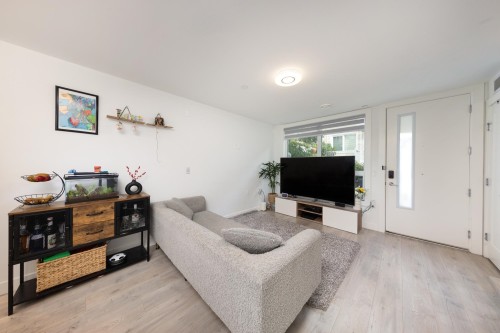 7887 French Street, Vancouver, BC 