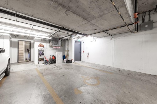 7887 French Street, Vancouver, BC 