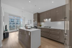 405-5189 Cambie Street  Vancouver, BC V5Z 2Z6