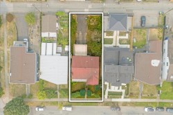 1149 63rd Avenue E Vancouver, BC V5X 2L3