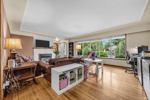 11949 220 Street, Maple Ridge, BC 