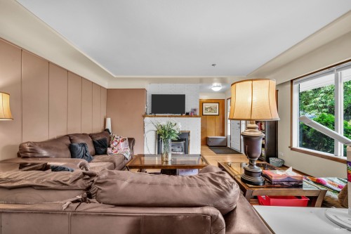 11949 220 Street, Maple Ridge, BC 