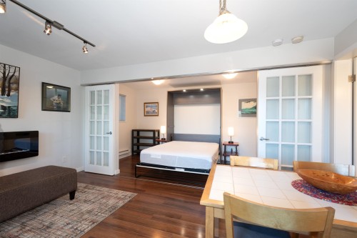 2341 Panorama Drive, North Vancouver, BC 