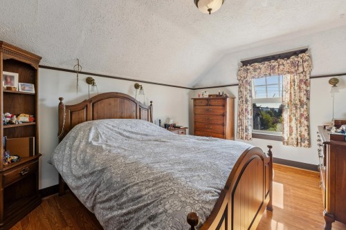 234 Windsor Road W, North Vancouver, BC 