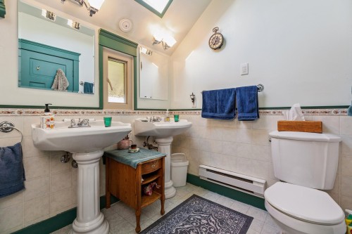 234 Windsor Road W, North Vancouver, BC 