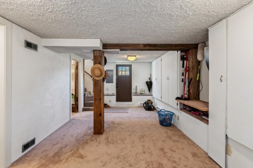 234 Windsor Road W, North Vancouver, BC 