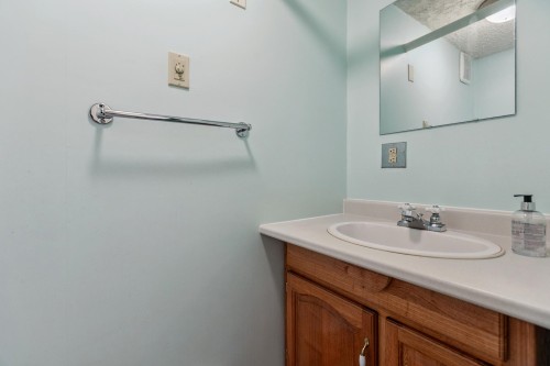 234 Windsor Road W, North Vancouver, BC 