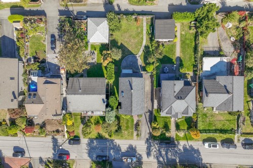 234 Windsor Road W, North Vancouver, BC 