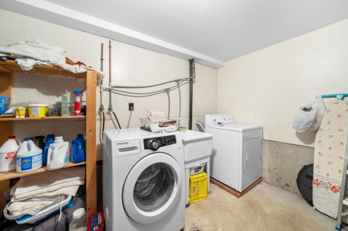 741 14Th Street E, North Vancouver, BC 