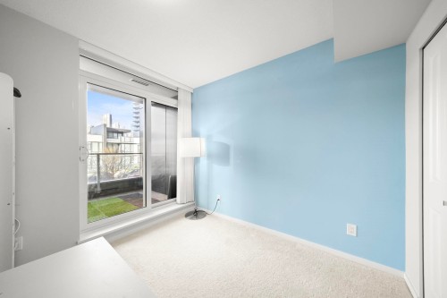 102-6700 Dunblane Avenue, Burnaby, BC 