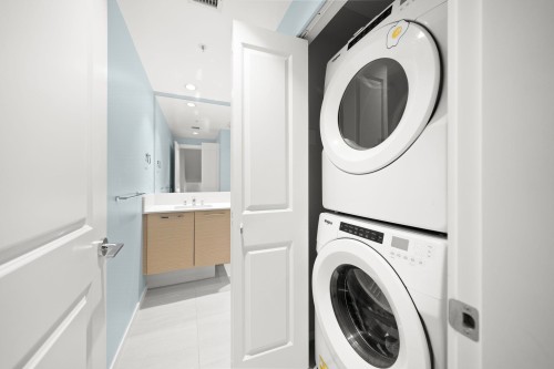 102-6700 Dunblane Avenue, Burnaby, BC 