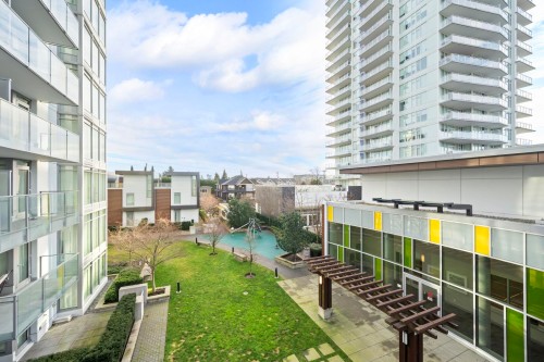 102-6700 Dunblane Avenue, Burnaby, BC 