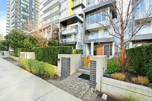 102-6700 Dunblane Avenue, Burnaby, BC 