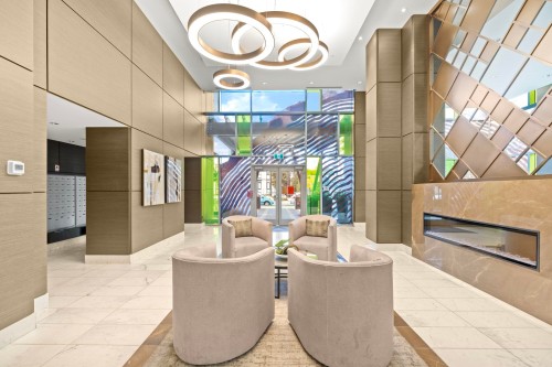 102-6700 Dunblane Avenue, Burnaby, BC 