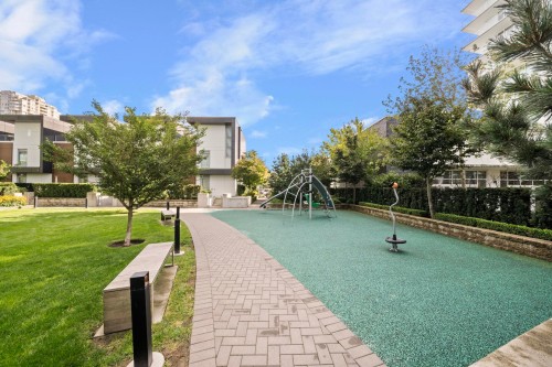 102-6700 Dunblane Avenue, Burnaby, BC 