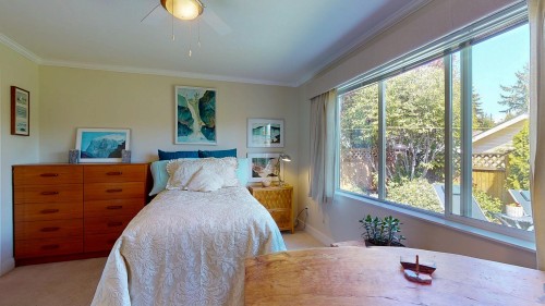 5722 Emily Way, Sechelt, BC 