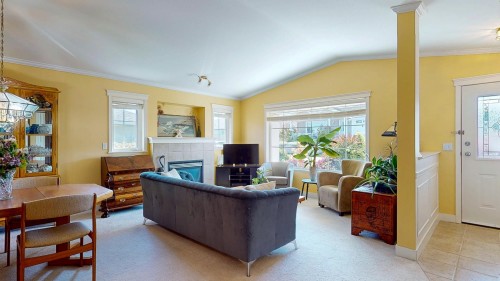 5722 Emily Way, Sechelt, BC 