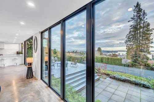 2234 Palmerston Avenue, West Vancouver, BC 
