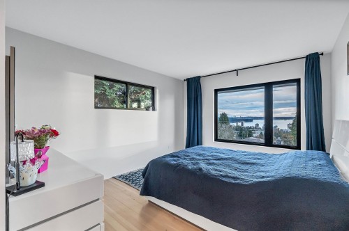 2234 Palmerston Avenue, West Vancouver, BC 