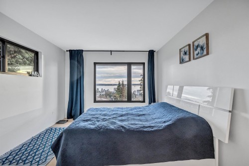 2234 Palmerston Avenue, West Vancouver, BC 