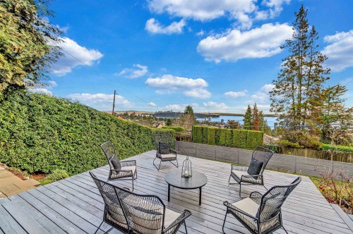 2234 Palmerston Avenue, West Vancouver, BC 