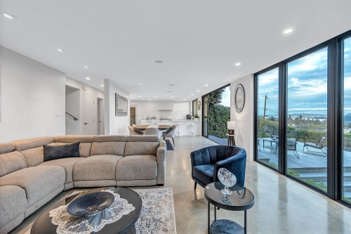 2234 Palmerston Avenue, West Vancouver, BC 