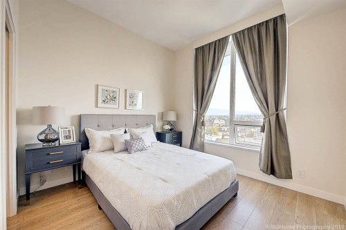 1802-111 1St Avenue E, Vancouver, BC 