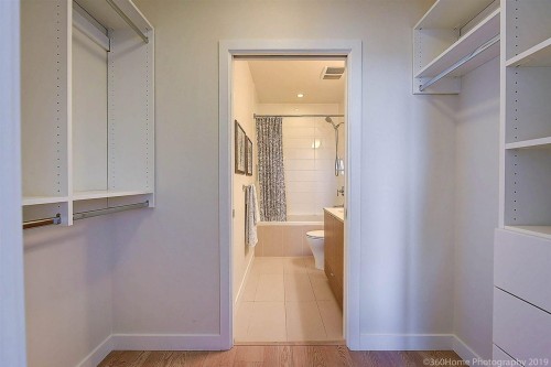 1802-111 1St Avenue E, Vancouver, BC 