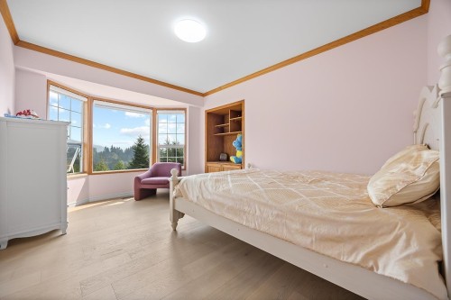 96 Bonnymuir Drive, West Vancouver, BC 