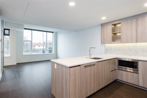 201-3300 Ketcheson Road  Richmond, BC V6X 0S5