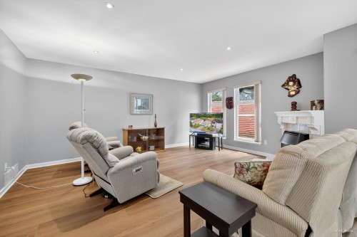 38 Timbercrest Drive, Port Moody, BC 