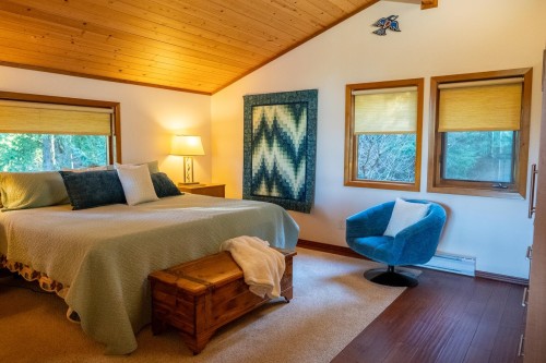 2648 Galleon Way, Pender Island, BC 