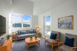 405-5535 Hastings Street  Burnaby, BC V5B 1R2