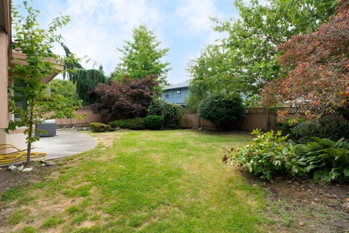 3300 River Road, Richmond, BC 