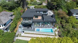 3180 Benbow Road  West Vancouver, BC V7V 3E2