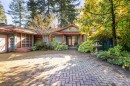 1090 Keith Road W, North Vancouver, BC 