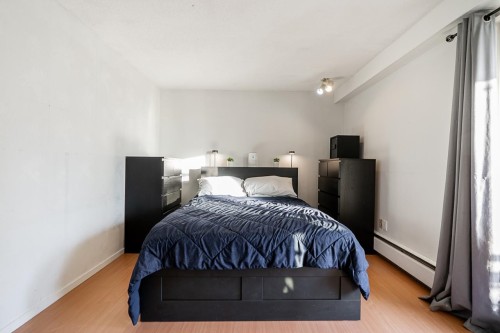 401-5340 Hastings Street, Burnaby, BC 