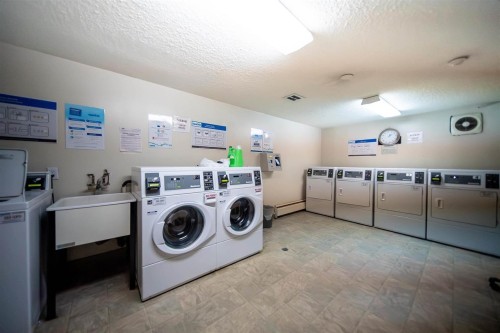 401-5340 Hastings Street, Burnaby, BC 