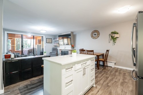 401-5340 Hastings Street, Burnaby, BC 