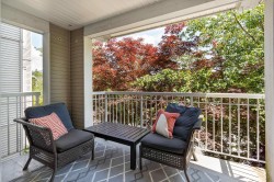 212-1432 Parkway Boulevard  Coquitlam, BC V3E 3L9