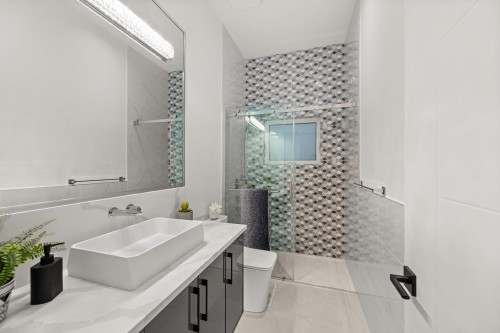 4346 Pender Street, Burnaby, BC 