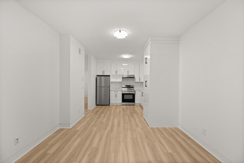 4346 Pender Street, Burnaby, BC 