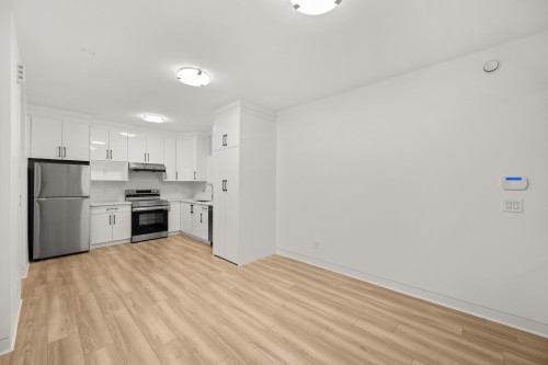 4346 Pender Street, Burnaby, BC 