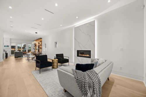 4346 Pender Street, Burnaby, BC 