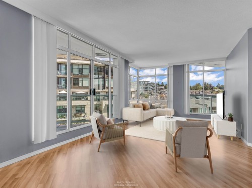 903-130 2Nd Street E, North Vancouver, BC 